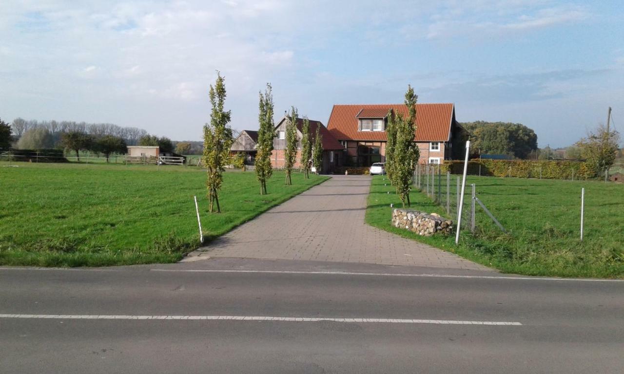 Gemuetliche Ferienwohnung, Laendlich Und Stadtnah, Ruhig Gelegen Rheda-Wiedenbrück Exteriér fotografie
